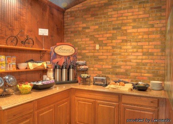 Clarion Hotel & Conference Center Нортгемптон Экстерьер фото